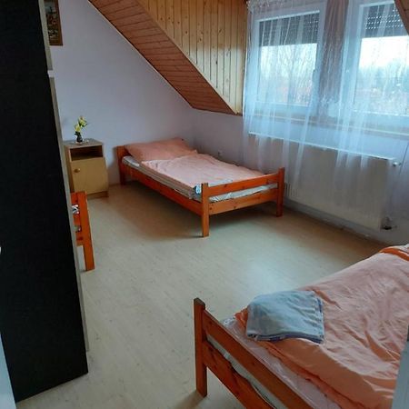 Tóra nyíló vendégház badacsonytomaj Badacsonytomaj Exterior foto