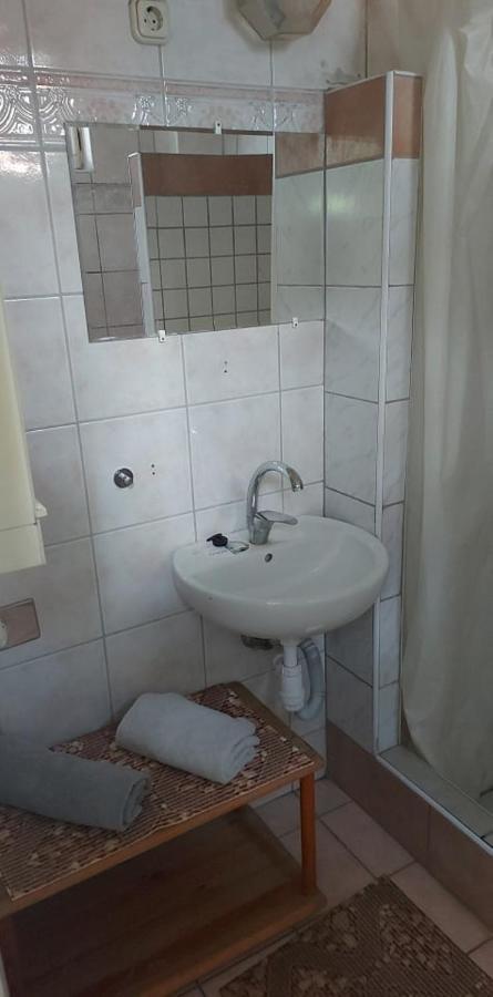 Tóra nyíló vendégház badacsonytomaj Badacsonytomaj Exterior foto